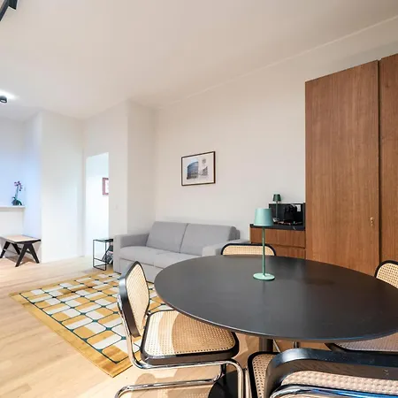 Tantardini House Near Navigli-bocconi Apartmán