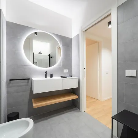 Tantardini House Near Navigli-bocconi ميلان
