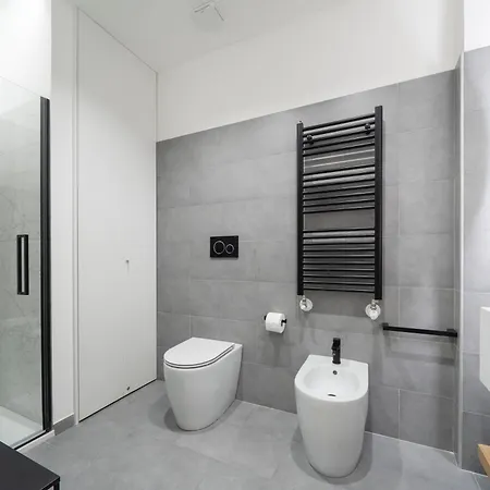 Tantardini House Near Navigli-bocconi شقة ميلان