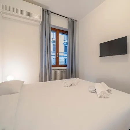 Tantardini House Near Navigli-bocconi شقة